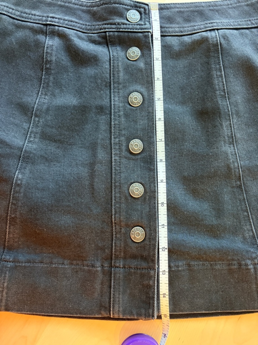 Madewell Denim Black Snap-Front Mini Skirt - Picture 3 of 5